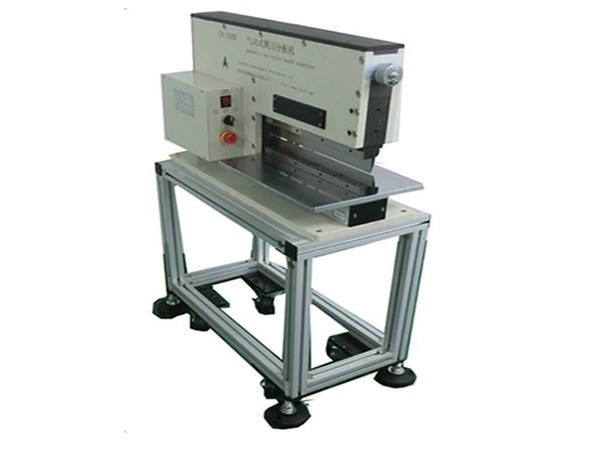 CR-3300 氣動式鍘刀分板機(jī)