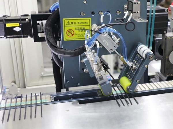 NTC傳感器自動裁線排板焊接機 NTC傳感器自動裁線排板焊接機