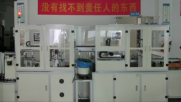 桌面型自動點膠機(jī)