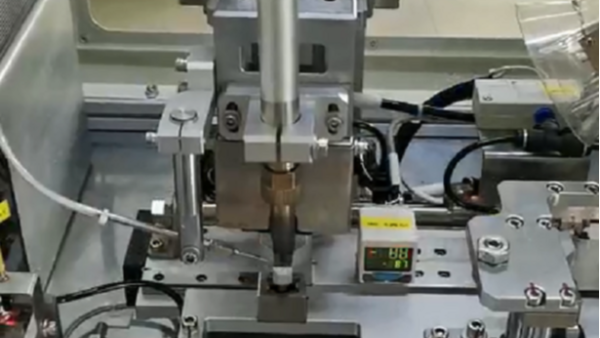 全自動(dòng)焊錫機(jī)廠家-支持個(gè)性化定制